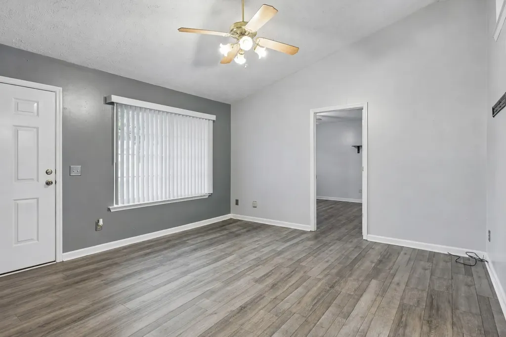 332 Kelsey Court La Vergne TN 37086