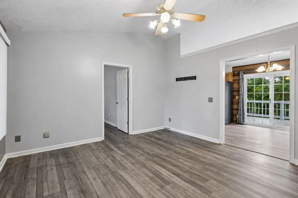 332 Kelsey Court La Vergne TN 37086