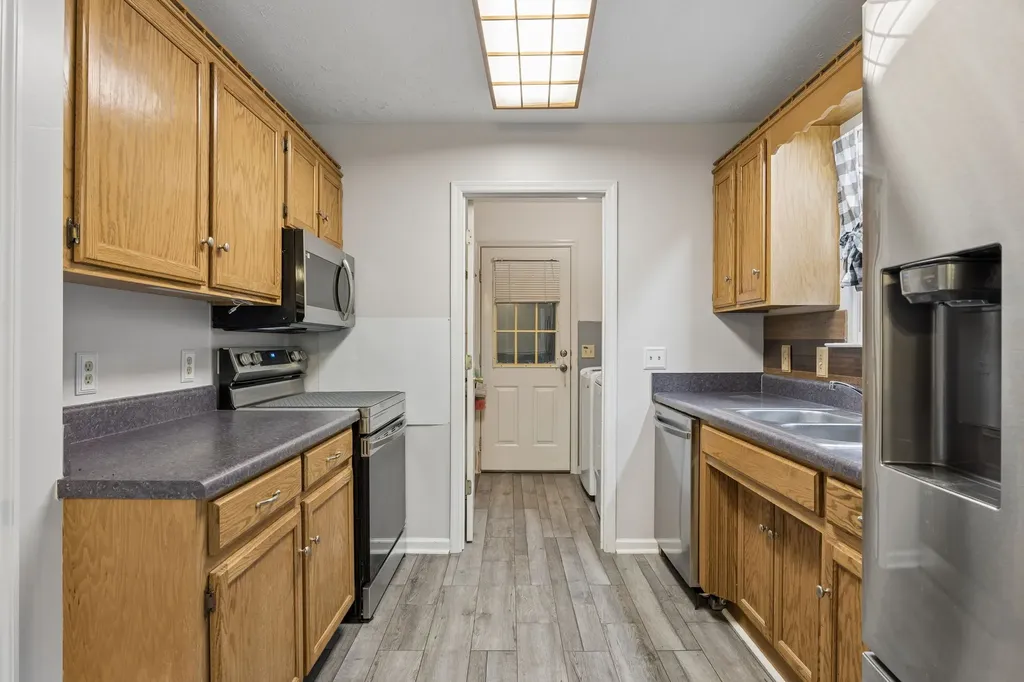 332 Kelsey Court La Vergne TN 37086