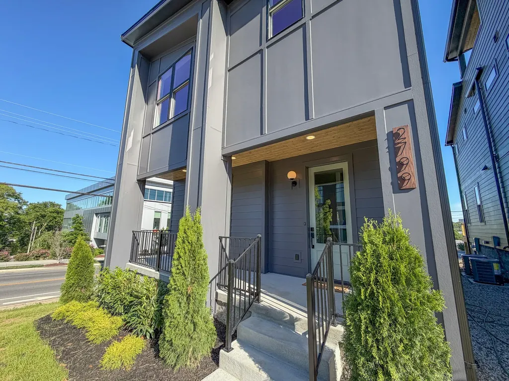 2799 Delaware Avenue Nashville TN 37209