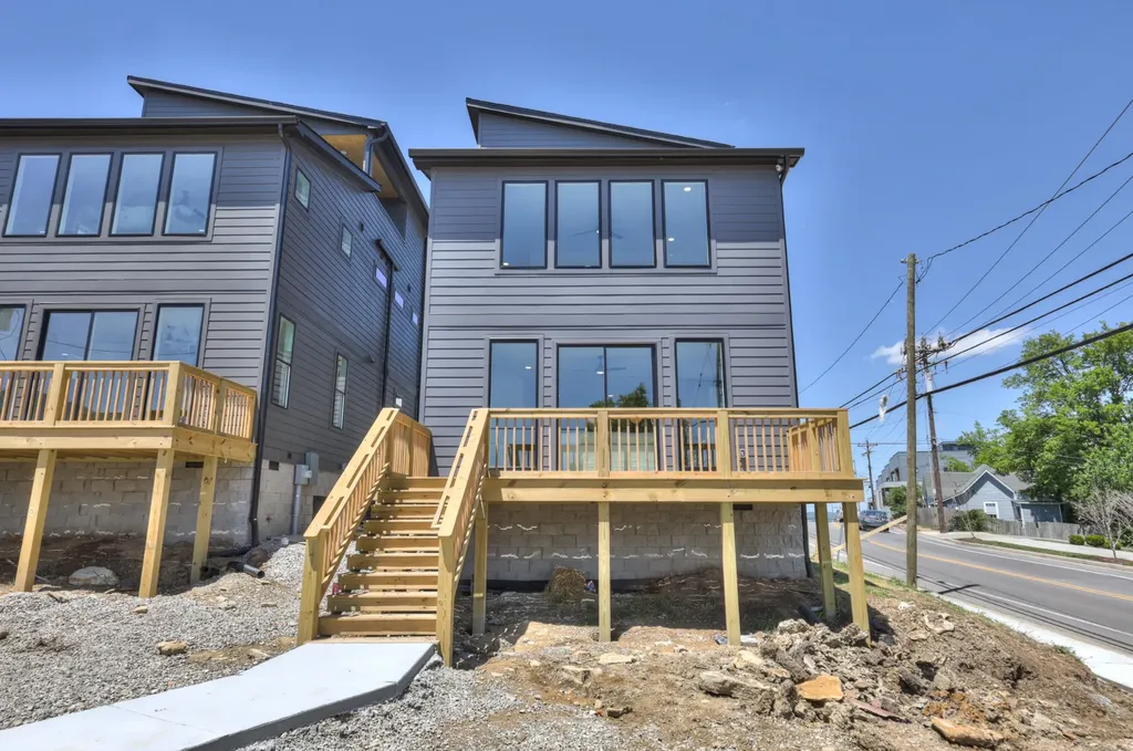 2799 Delaware Avenue Nashville TN 37209