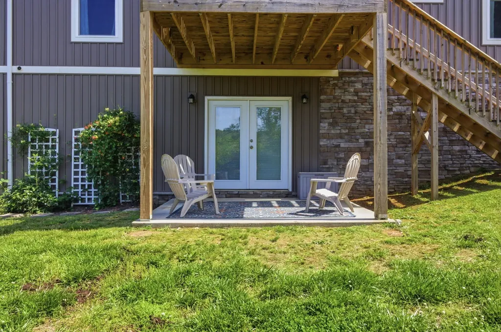 5155 Candlewood Court Maryville TN 37804