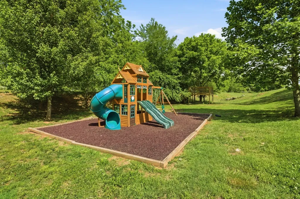 5155 Candlewood Court Maryville TN 37804