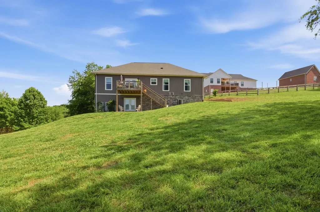 5155 Candlewood Court Maryville TN 37804