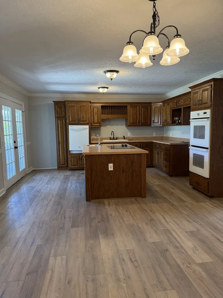 126 Simmons Lane Shelbyville TN 37160