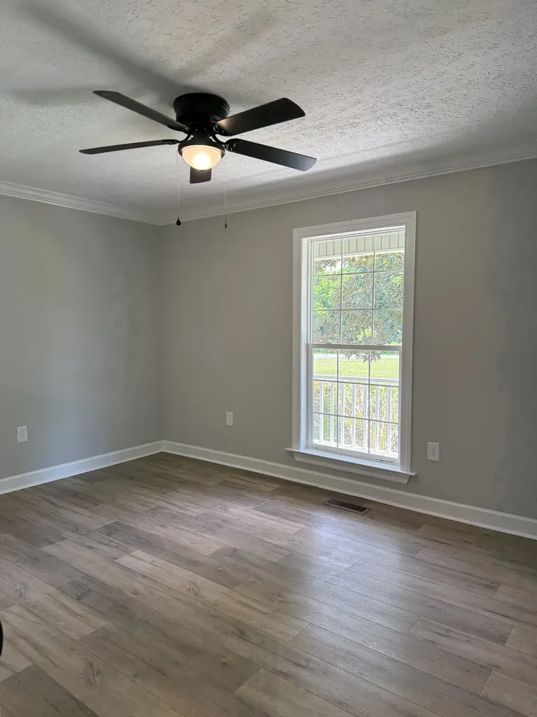 126 Simmons Lane Shelbyville TN 37160