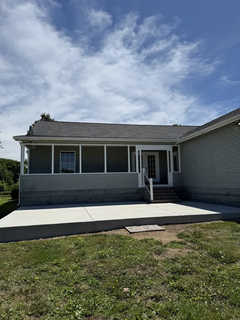 126 Simmons Lane Shelbyville TN 37160
