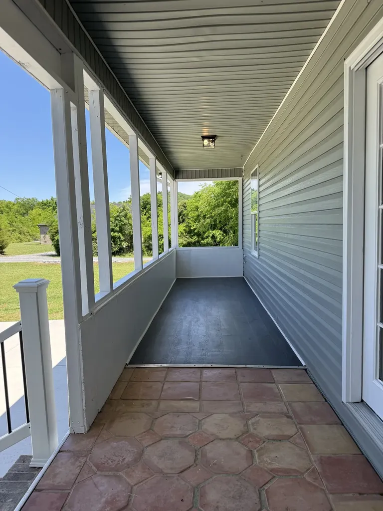 126 Simmons Lane Shelbyville TN 37160