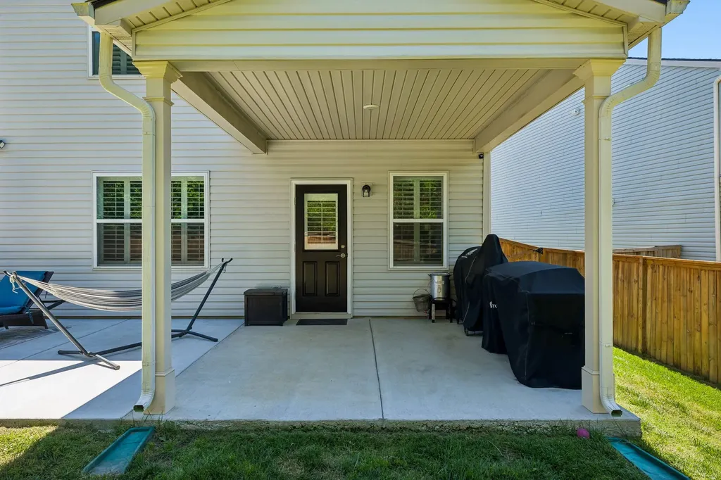 2106 Houston Bend Lebanon TN 37087