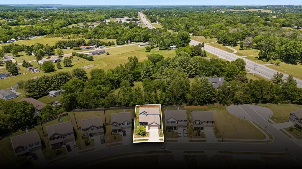 2106 Houston Bend Lebanon TN 37087