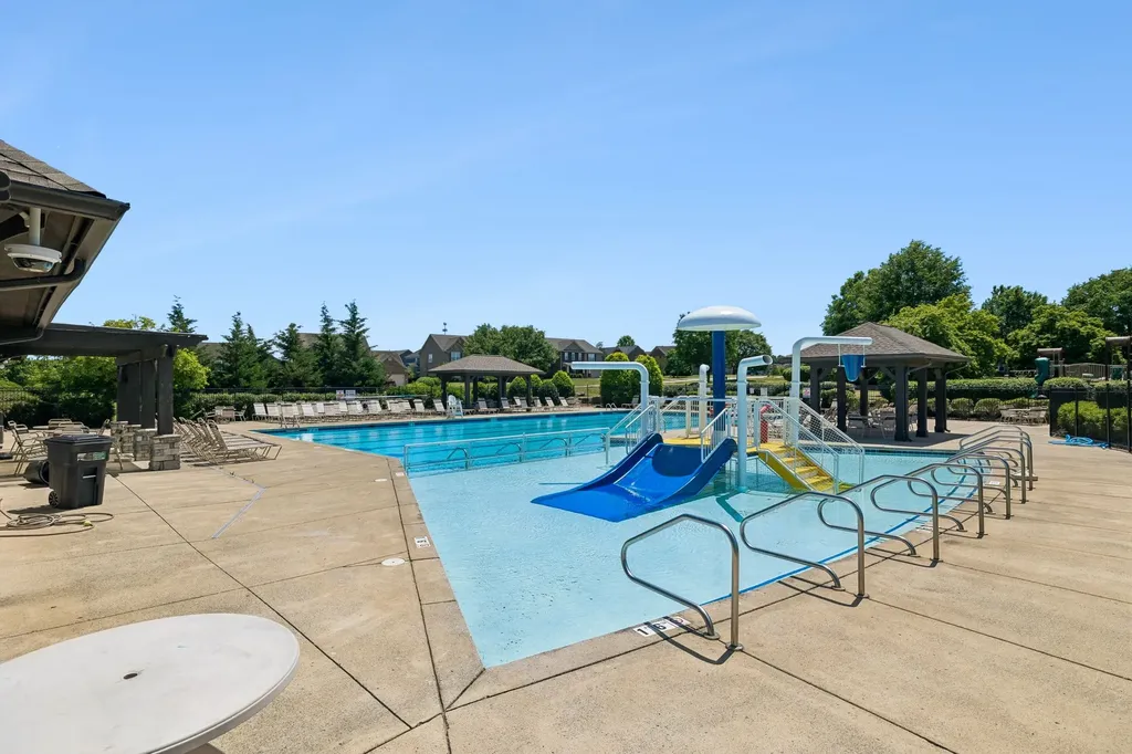 2106 Houston Bend Lebanon TN 37087