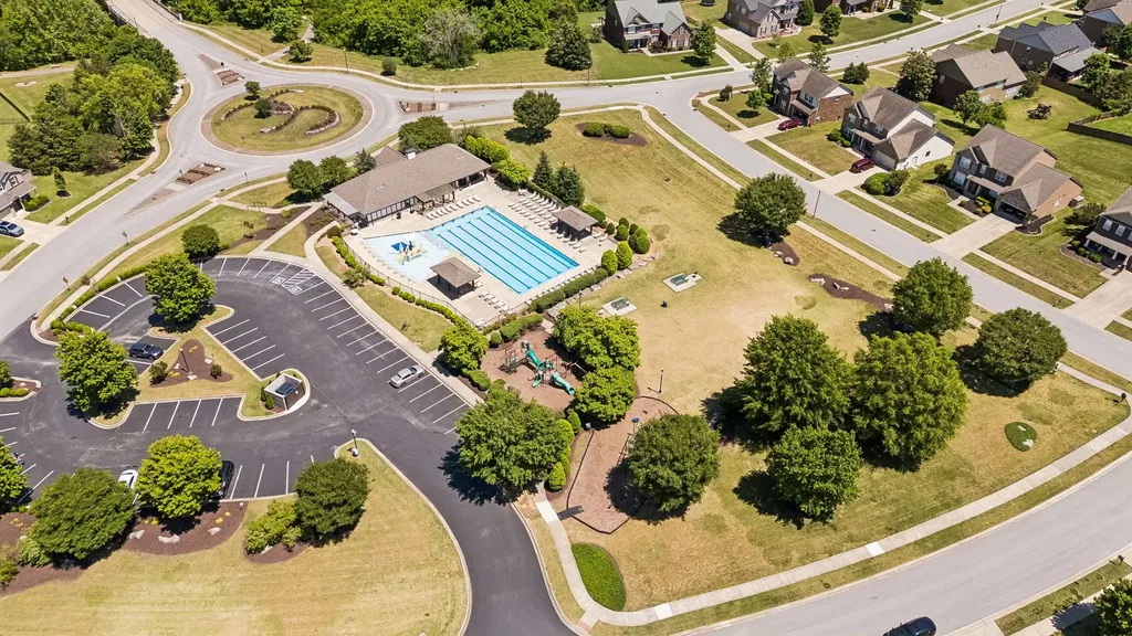 2106 Houston Bend Lebanon TN 37087