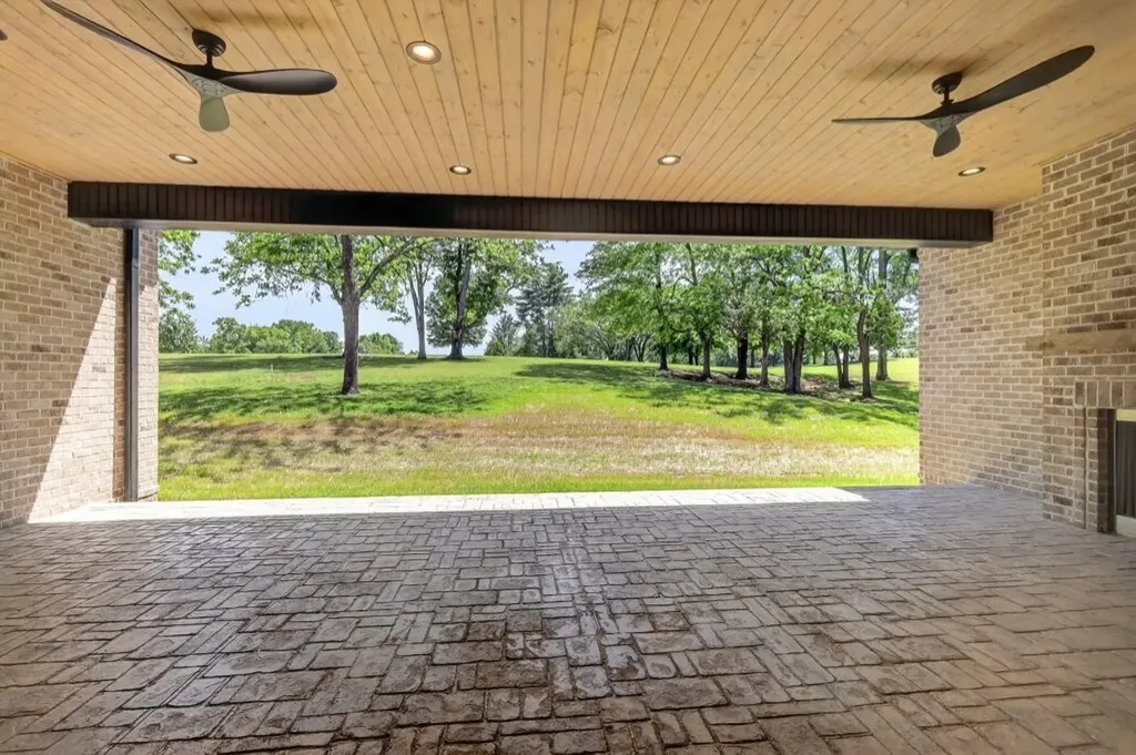 343 Riverbend Country Club Road Shelbyville TN 37160