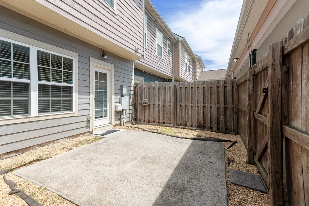 6727 Sunnywood Drive Nashville TN 37211