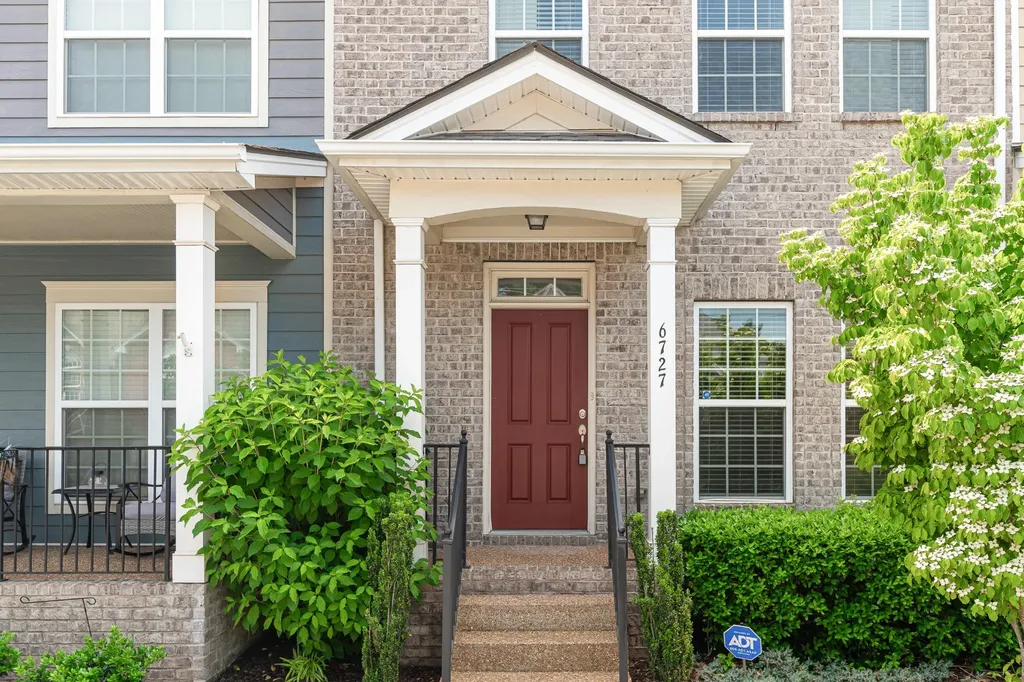 6727 Sunnywood Drive Nashville TN 37211