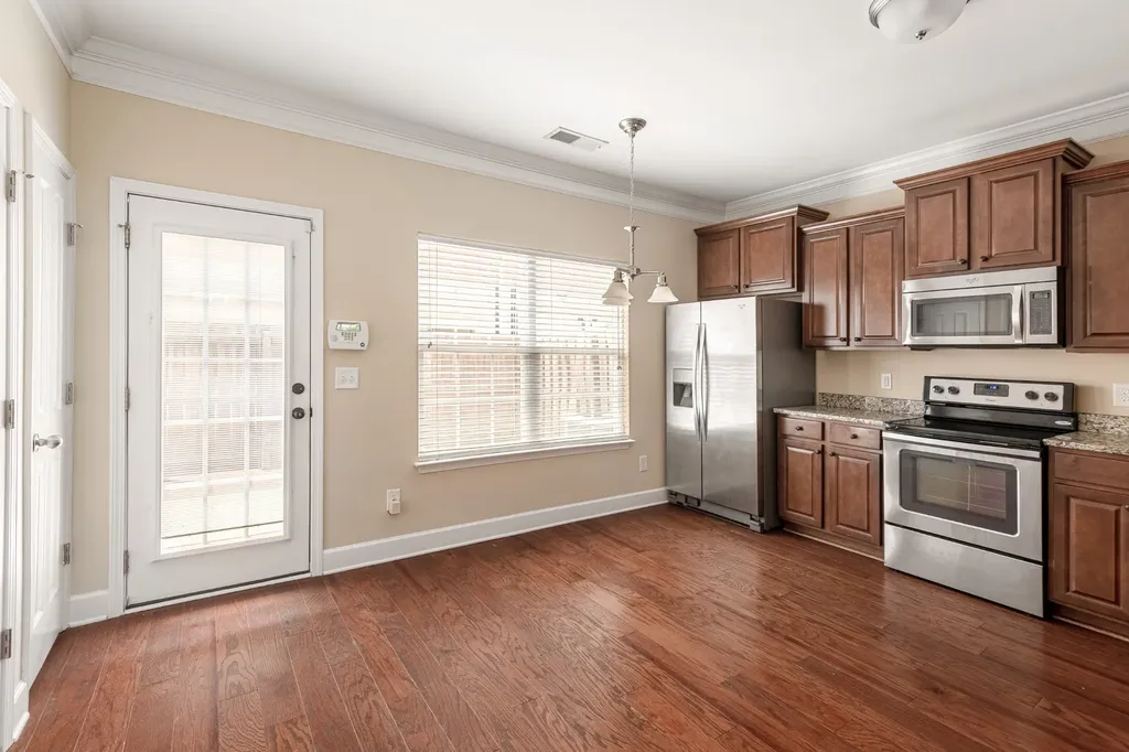 6727 Sunnywood Drive Nashville TN 37211