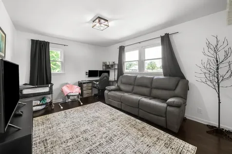 3824 Oakwood Road Woodlawn TN 37191