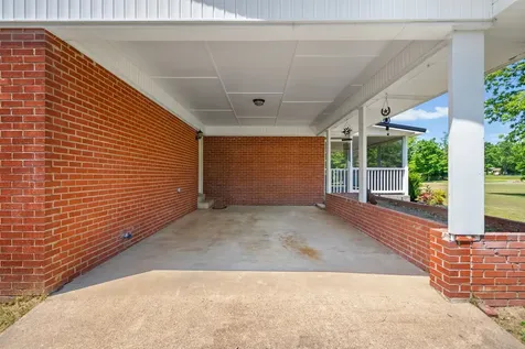 3824 Oakwood Road Woodlawn TN 37191