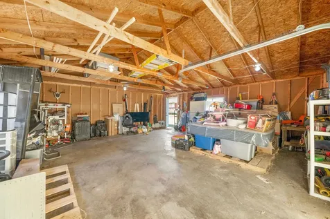 3824 Oakwood Road Woodlawn TN 37191