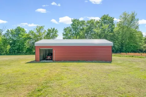 3824 Oakwood Road Woodlawn TN 37191