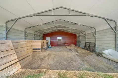 3824 Oakwood Road Woodlawn TN 37191