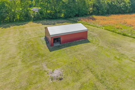 3824 Oakwood Road Woodlawn TN 37191