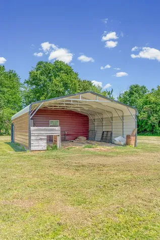 3824 Oakwood Road Woodlawn TN 37191