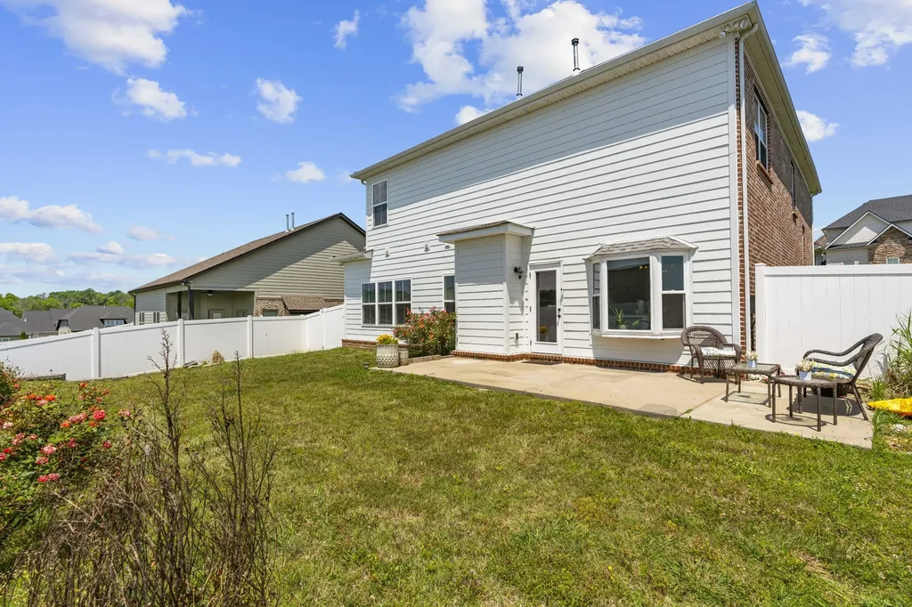 5543 Stonefield Drive Smyrna TN 37167