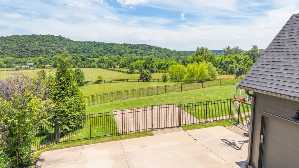 6594 Windmill Drive College Grove TN 37046