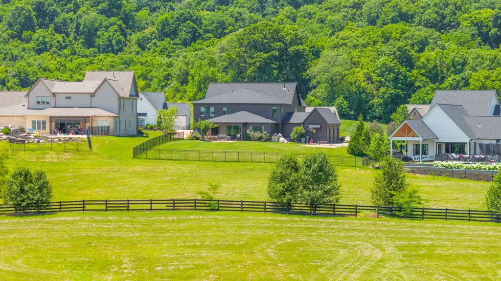 6594 Windmill Drive College Grove TN 37046