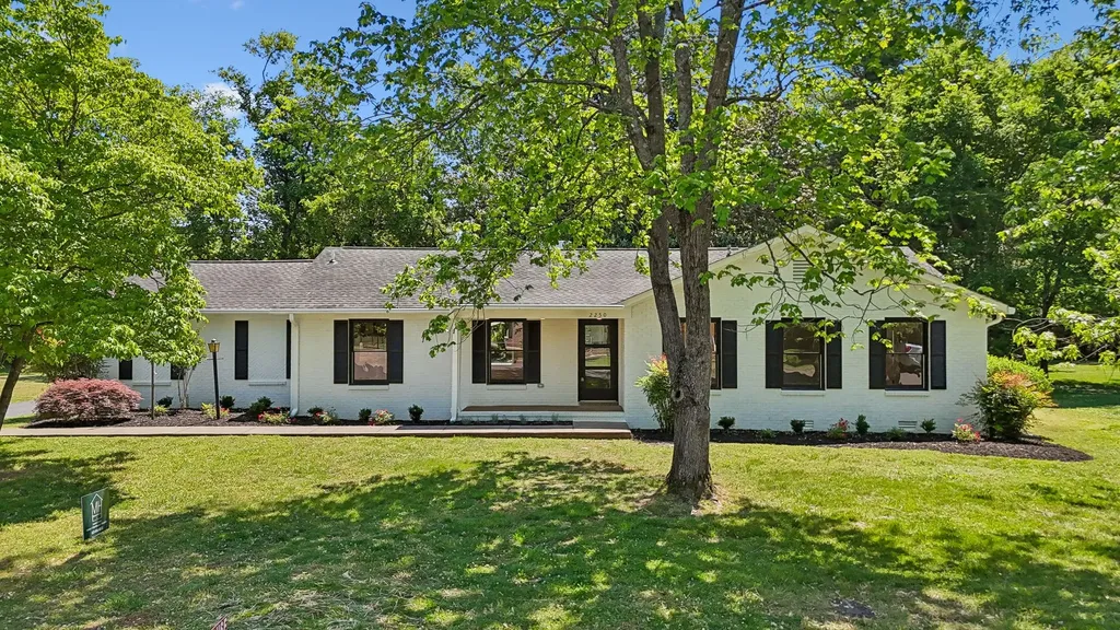 2250 Wiltshire Drive Murfreesboro TN 37129