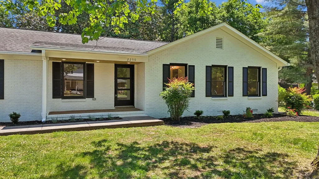 2250 Wiltshire Drive Murfreesboro TN 37129