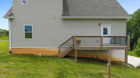 155 Surrey Lane, NE Cleveland TN 37312