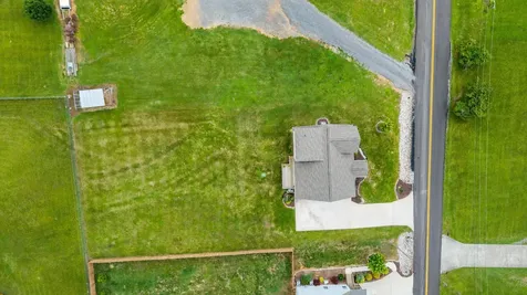 155 Surrey Lane, NE Cleveland TN 37312