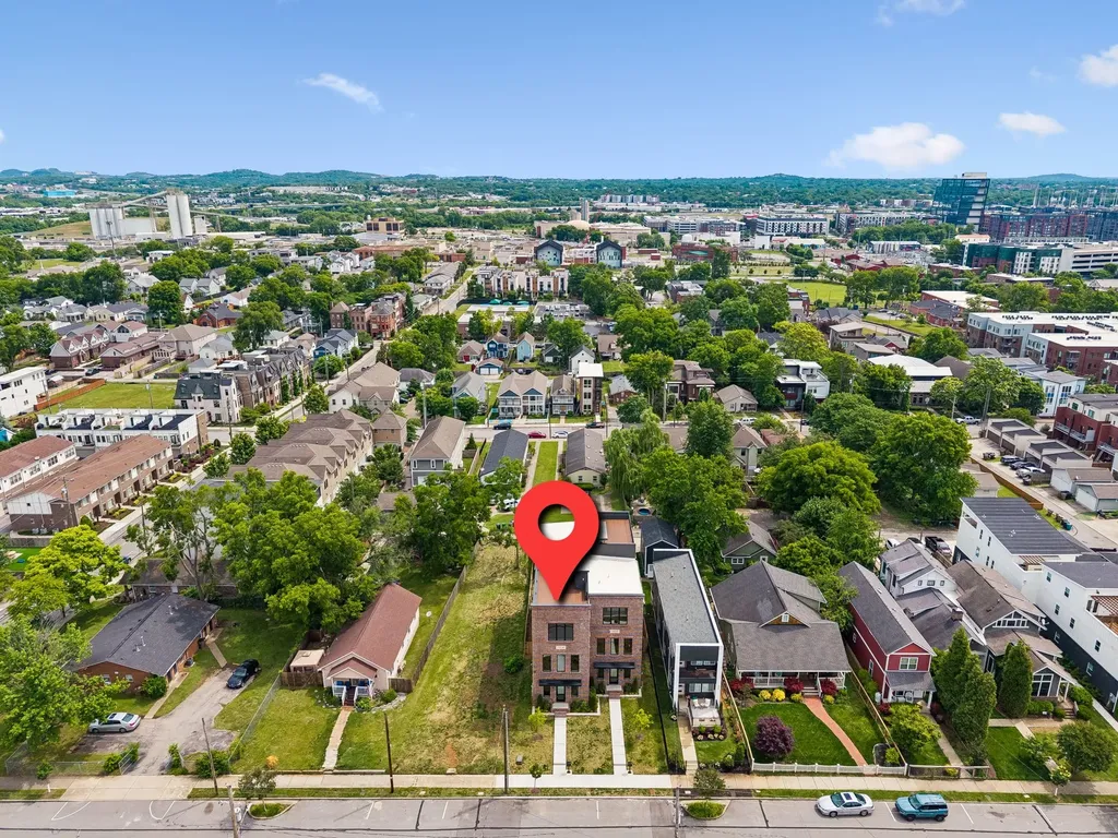 1618 7th Ave, N Nashville TN 37208