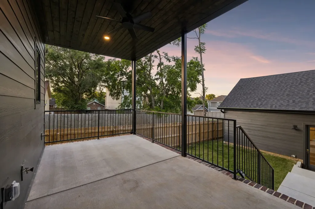 1618 7th Ave, N Nashville TN 37208