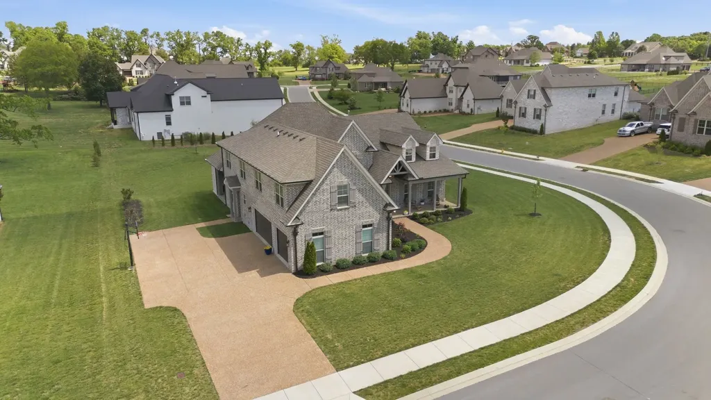 359 Broughton Street Gallatin TN 37066