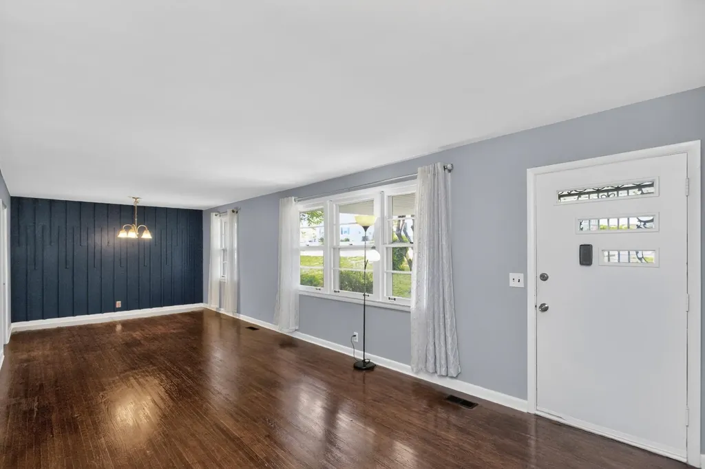 2226 Weona Drive Nashville TN 37214