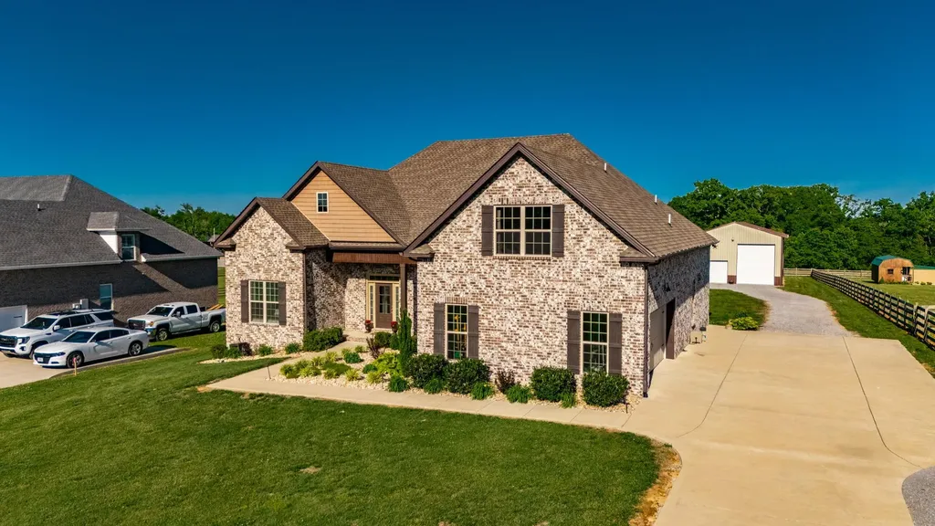335 Drivers Lane Gallatin TN 37066
