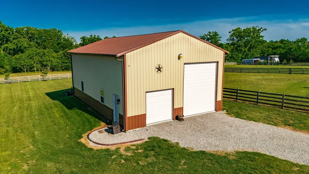 335 Drivers Lane Gallatin TN 37066