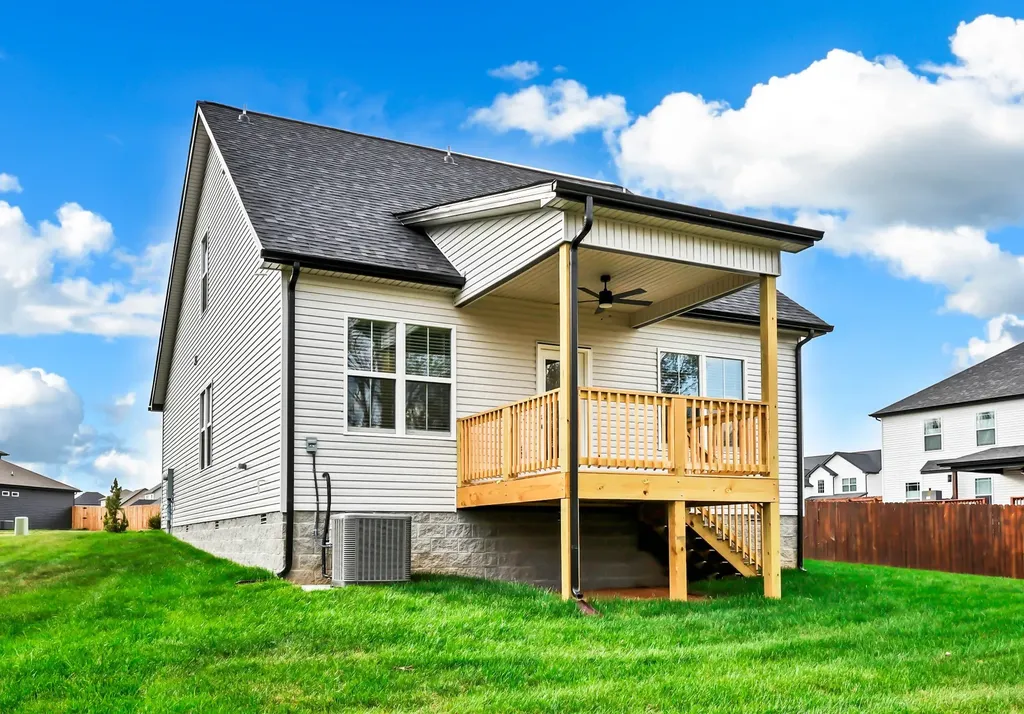 195 Leitrim Drive Clarksville TN 37042