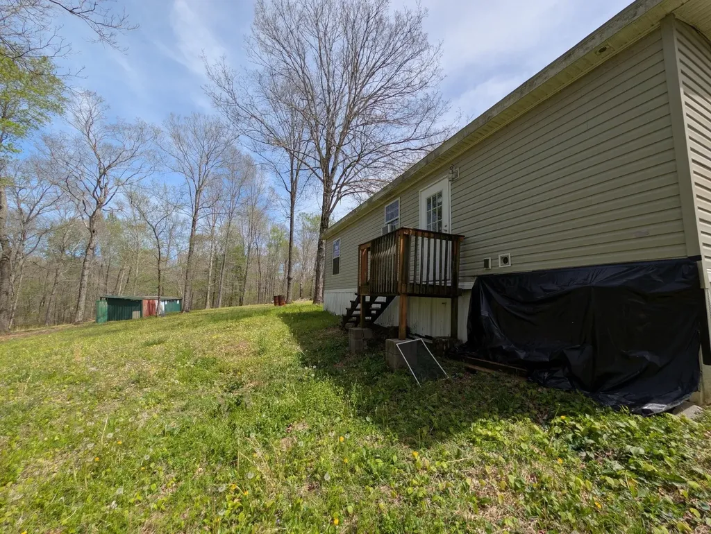 10740 Bear Creek Road Bon Aqua TN 37025