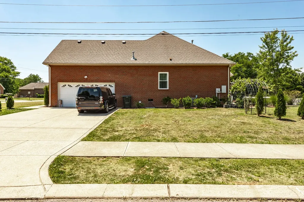 162 Mimosa Drive Gallatin TN 37066