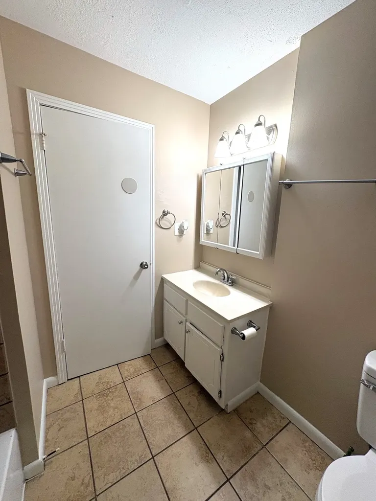 404 Carter Road Clarksville TN 37042