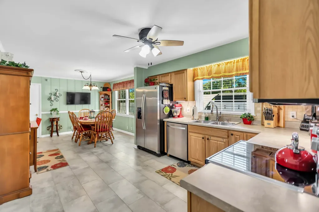 1018 N Graycroft Avenue Madison TN 37115