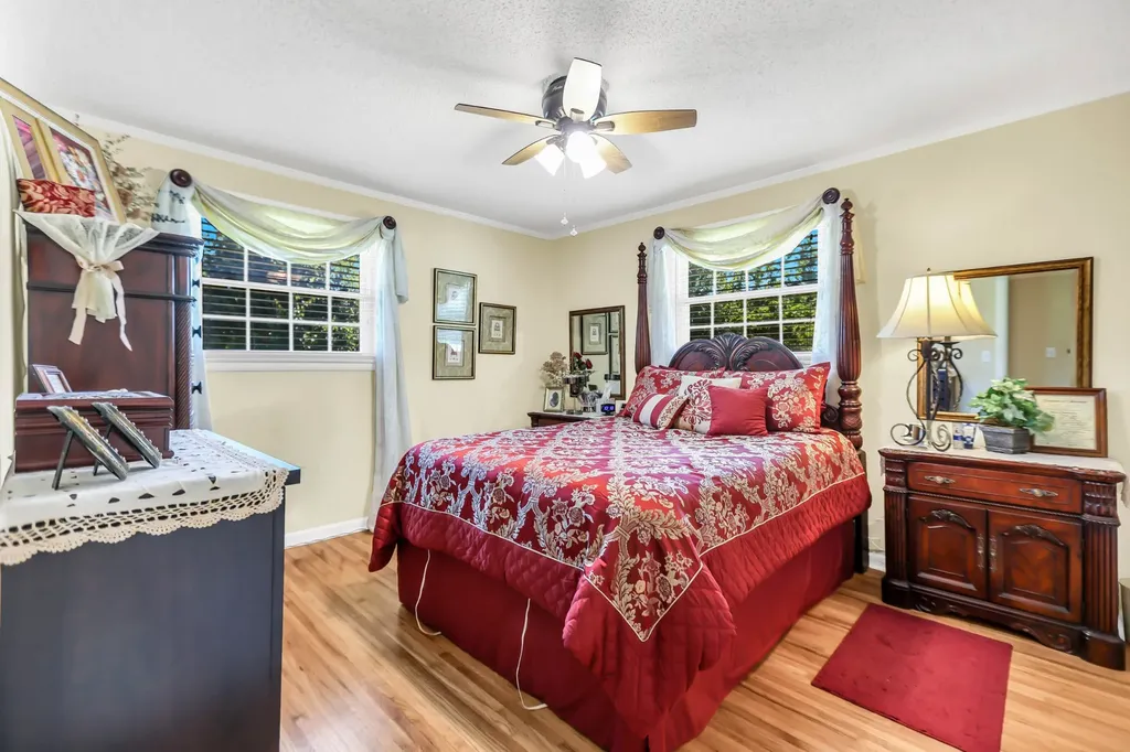 1018 N Graycroft Avenue Madison TN 37115