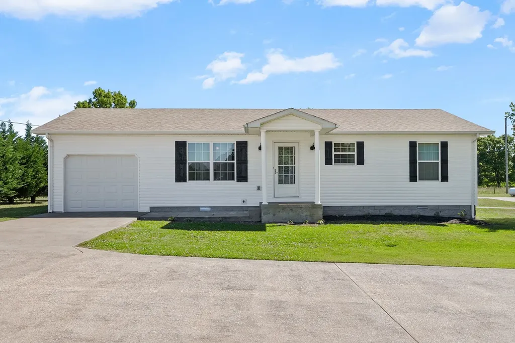 85 El Camino Real Drive Cadiz KY 42211