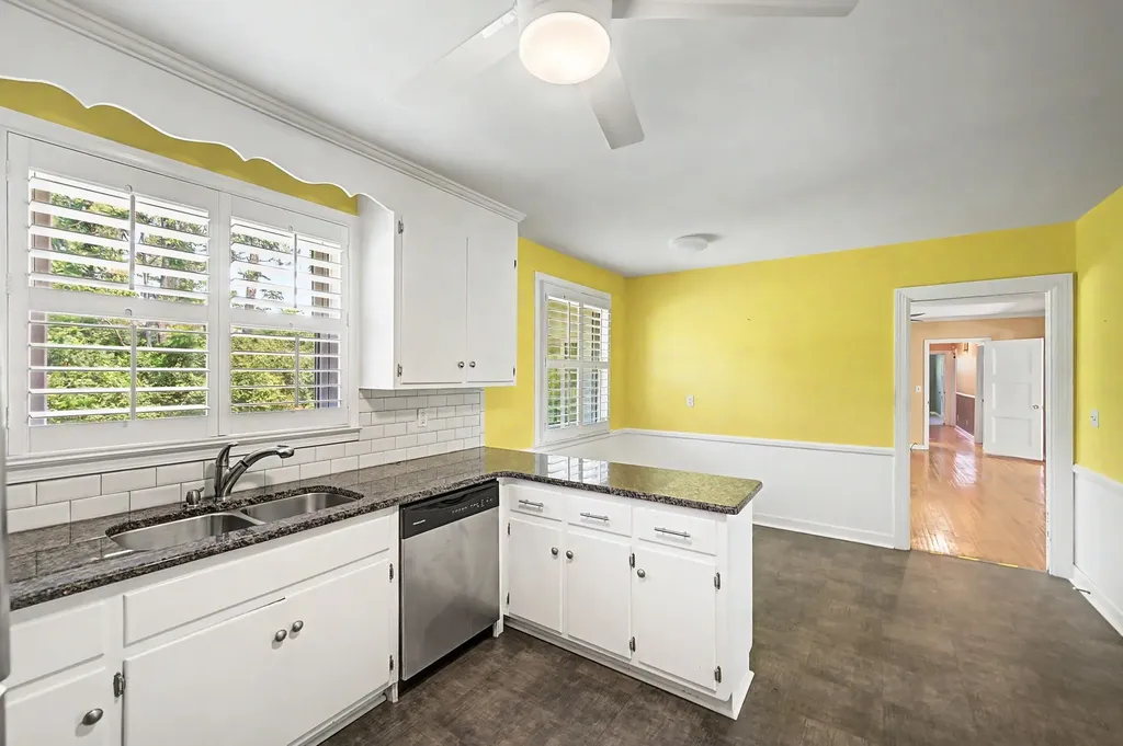 6412 Harding Pike Nashville TN 37205