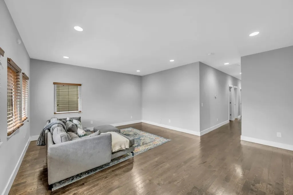 1512A Boscobel Street Nashville TN 37206