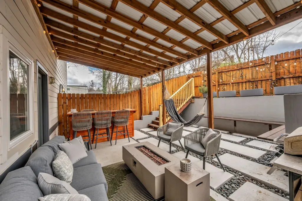 1512A Boscobel Street Nashville TN 37206